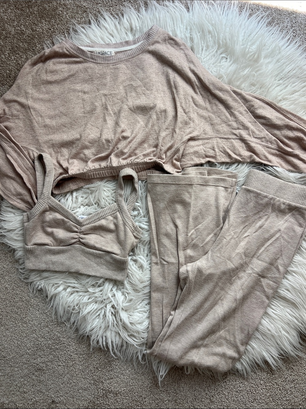 l*space Neutral Taupe Knit 3-Piece Lounge Set